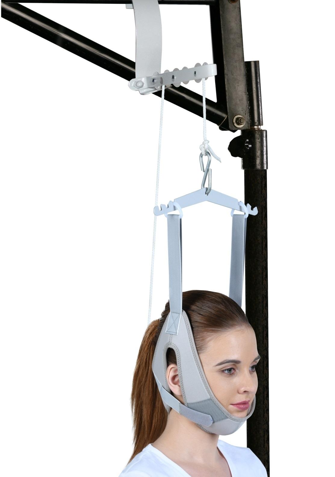 Tynor Cervical Traction Kit (Sitting) with weight Bag