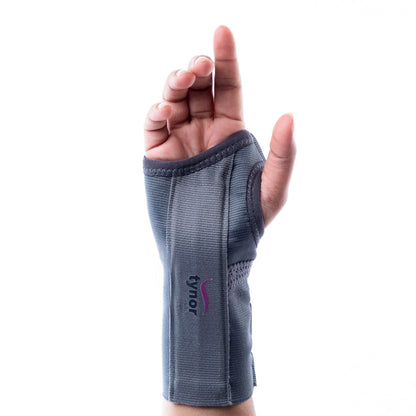 Tynor Elastic Wrist Splint